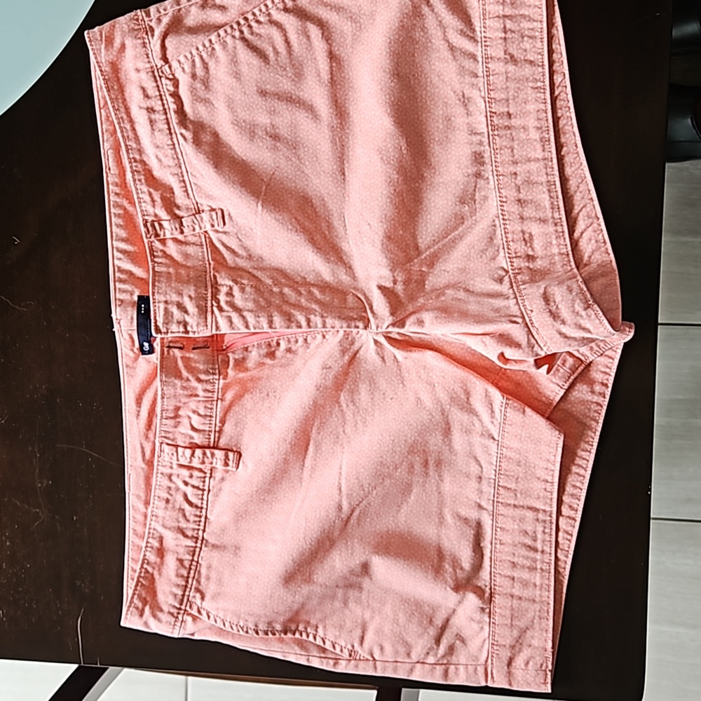 Gap shorts - size 12 - printed coral color